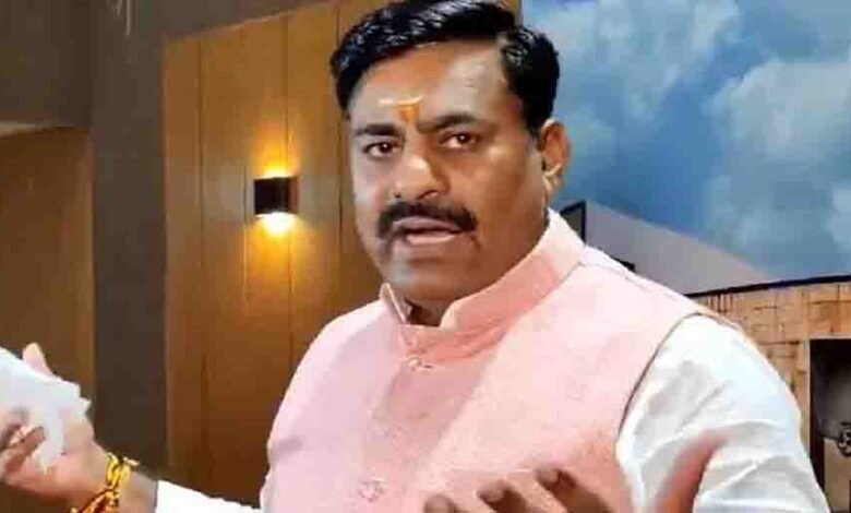 भोपाल में BJP विधायक रामेश्वर शर्मा का बड़ा बयान, बोले- ‘किसी का समर्थक हो या पाला हुआ, कोई नहीं बचेगा’ भोपाल में BJP विधायक रामेश्वर शर्मा का बड़ा बयान, बोले- ‘किसी का समर्थक हो या पाला हुआ, कोई नहीं बचेगा’