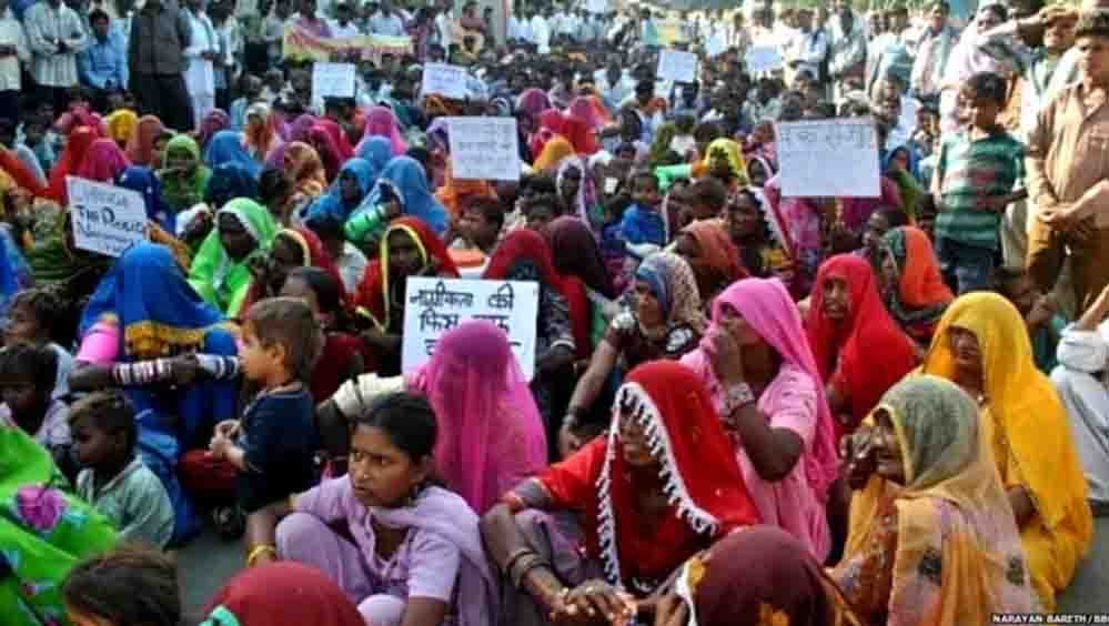 पाकिस्तान में हिंदुओं की आबादी 14.6% से घटकर 1.7% हुई? ब्रिटिश संगठन की रिपोर्ट में बड़ा दावा पाकिस्तान में हिंदुओं की आबादी 14.6% से घटकर 1.7% हुई? ब्रिटिश संगठन की रिपोर्ट में बड़ा दावा