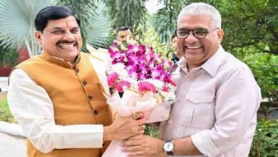 मुख्यमंत्री डॉ. यादव ने केंद्रीय मंत्री यादव से की सौजन्य भेंट मुख्यमंत्री डॉ. यादव ने केंद्रीय मंत्री यादव से की सौजन्य भेंट