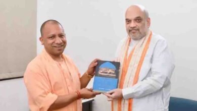 लखनऊ में BJP की दो दिवसीय बैठक, यूपी चुनाव 2027 का रोडमैप तैयार करेंगे अमित शाह और CM योगी लखनऊ में BJP की दो दिवसीय बैठक, यूपी चुनाव 2027 का रोडमैप तैयार करेंगे अमित शाह और CM योगी
