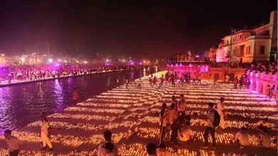 सीएम योगी के मार्गदर्शन में भव्य होगा अयोध्या का दीपोत्सव, तैयारियों पर मंथन