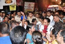 कोलकाता भगदड़: एक अनाउंसमेंट से मची अफरा-तफरी, 19 लोगों की मौत की क्या थी वजह?