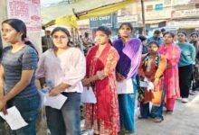 योगी सरकार की पारदर्शी भर्ती व्यवस्था में तकनीक का पहरा, पीईटी-2026 के दूसरे दिन 66.75 प्रतिशत अभ्यर्थियों ने दी परीक्षा