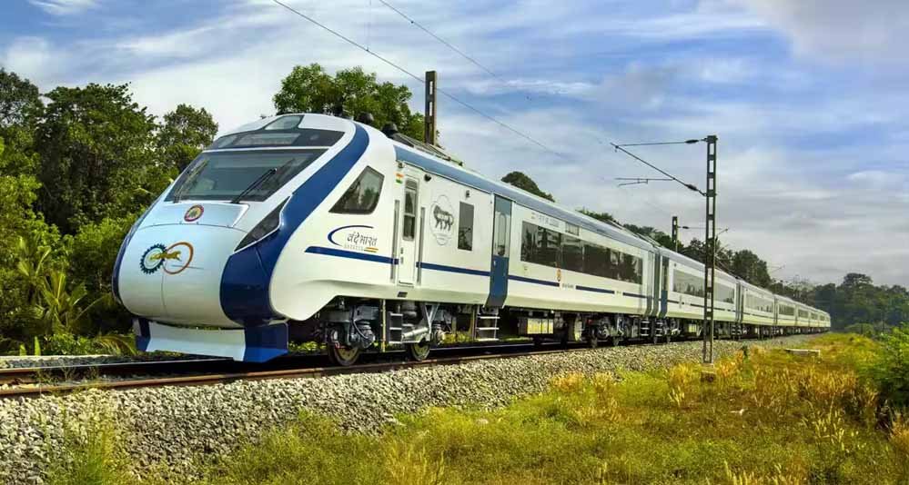 बेंगलुरु-मुंबई सफर अब 16 घंटे में! 1137 KM रूट पर जल्द दौड़ेगी वंदे भारत स्लीपर, किराया ₹3000 बेंगलुरु-मुंबई सफर अब 16 घंटे में! 1137 KM रूट पर जल्द दौड़ेगी वंदे भारत स्लीपर, किराया ₹3000
