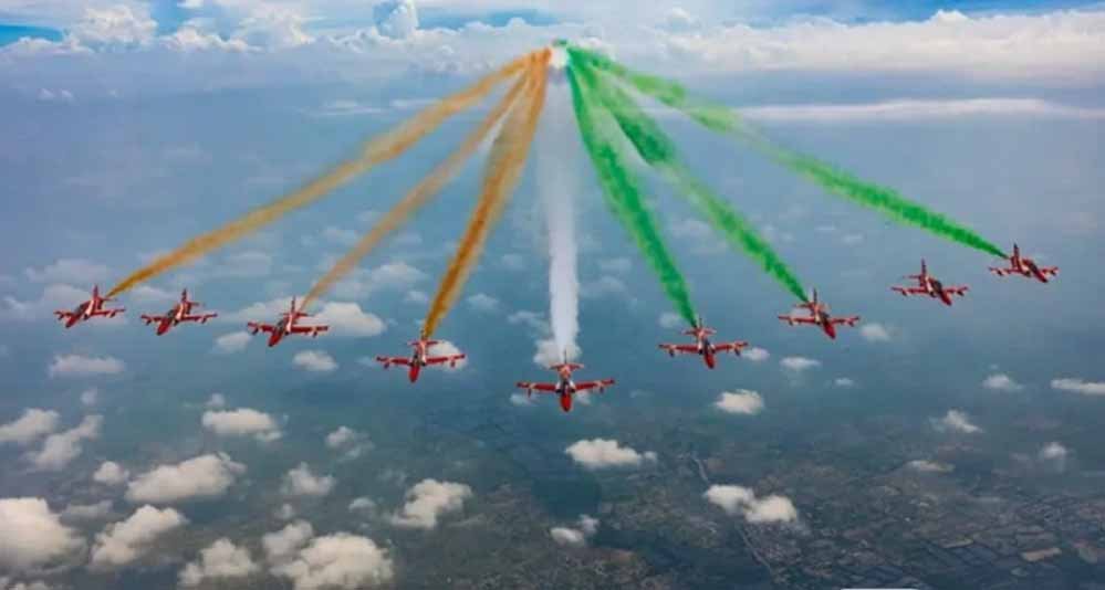 काशी के नभ में गूंजेगा वायुसेना का शौर्य: नमो घाट पर 24 से 26 अक्टूबर तक एयर शो काशी के नभ में गूंजेगा वायुसेना का शौर्य: नमो घाट पर 24 से 26 अक्टूबर तक एयर शो