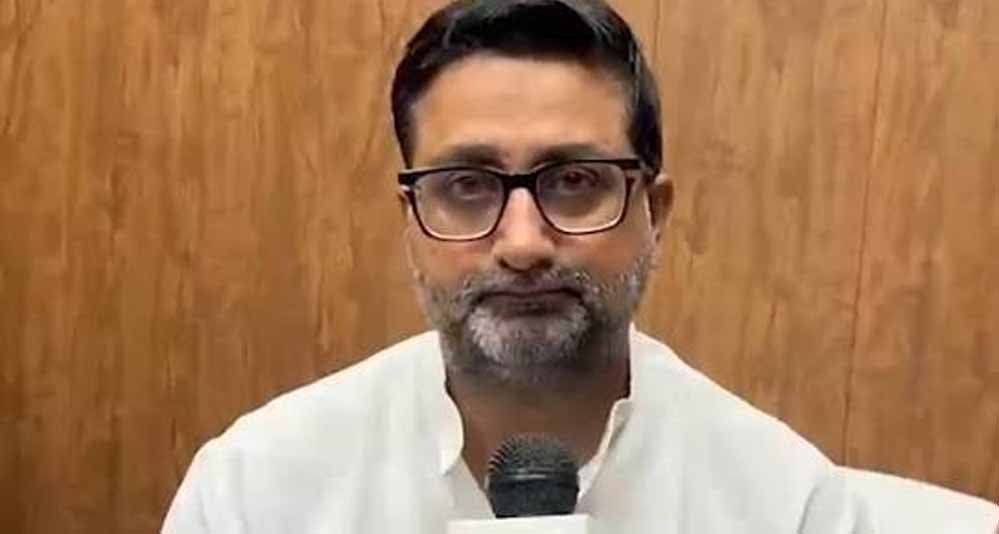 ‘एआई और टेक्नोलॉजी का दुरुपयोग देखना है तो सपा कार्यालय चले जाइए’, दानिश आजाद का अखिलेश पर तीखा हमला ‘एआई और टेक्नोलॉजी का दुरुपयोग देखना है तो सपा कार्यालय चले जाइए’, दानिश आजाद का अखिलेश पर तीखा हमला