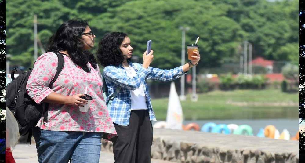MP Weather: अक्टूबर की शुरुआत में बदला मौसम, रातें ठंडी-दिन में बढ़ी गर्मी; 5 शहरों में पारा 18°C के करीब MP Weather: अक्टूबर की शुरुआत में बदला मौसम, रातें ठंडी-दिन में बढ़ी गर्मी; 5 शहरों में पारा 18°C के करीब