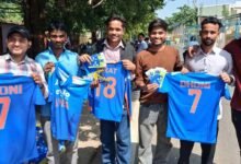 भारत-वेस्टइंडीज T20: टिकट के लिए रात से जुटी भीड़, JSCA स्टेडियम के बाहर उमड़ा फैंस का सैलाब