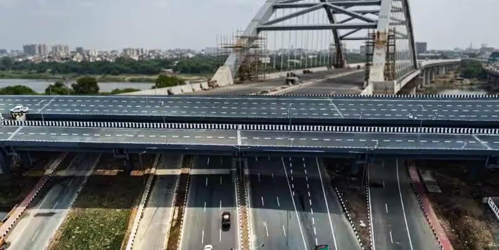 DND-फरीदाबाद-सोहना एक्सप्रेसवे का आखिरी हिस्सा तैयार, दिल्ली से पलवल का सफर 45 मिनट में! DND-फरीदाबाद-सोहना एक्सप्रेसवे का आखिरी हिस्सा तैयार, दिल्ली से पलवल का सफर 45 मिनट में!