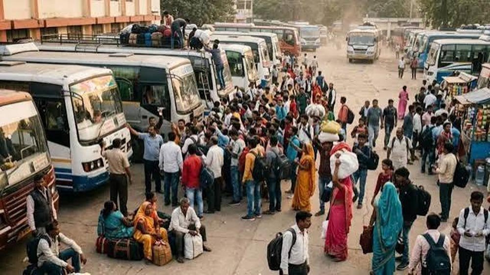 दुर्गा पूजा पर रांची से सिलीगुड़ी का बस किराया दोगुना, 1200 की जगह देने पड़ रहे 2000 रुपये दुर्गा पूजा पर रांची से सिलीगुड़ी का बस किराया दोगुना, 1200 की जगह देने पड़ रहे 2000 रुपये