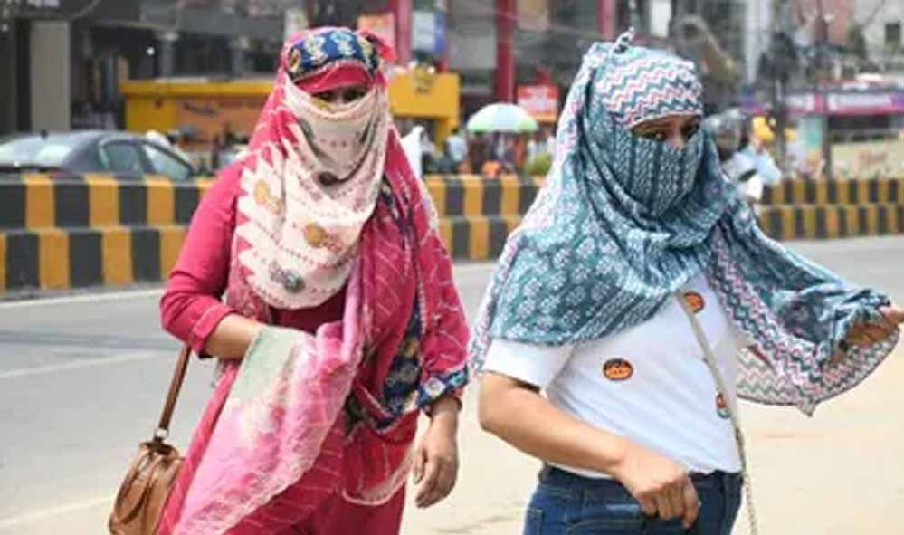 MP Weather: अमरकंटक में 16°, इंदौर में 18° से नीचे तापमान, 7-8 अक्टूबर को बारिश का अलर्ट MP Weather: अमरकंटक में 16°, इंदौर में 18° से नीचे तापमान, 7-8 अक्टूबर को बारिश का अलर्ट