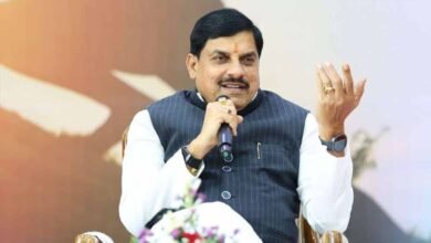 भोपाल में 20 हजार युवाओं से संवाद करेंगे CM मोहन यादव, रोजगार और AI-रोबोटिक्स पर होगा फोकस भोपाल में 20 हजार युवाओं से संवाद करेंगे CM मोहन यादव, रोजगार और AI-रोबोटिक्स पर होगा फोकस