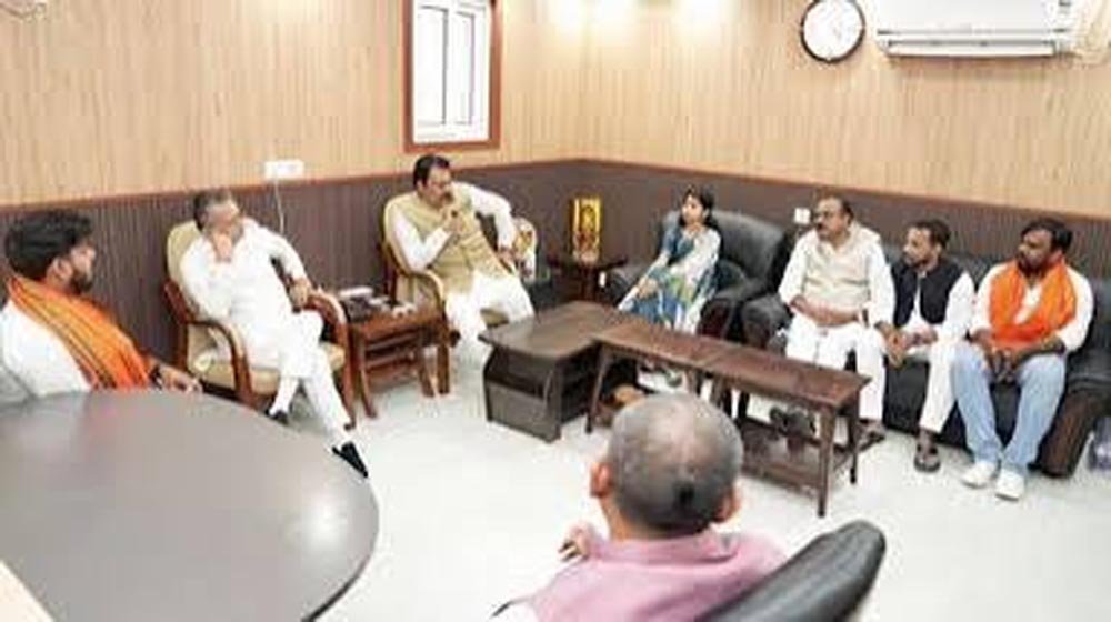 भाजयुमो राष्ट्रीय कार्यकारिणी में बिहार के 6 नेताओं को मिली जगह, मैथिली ठाकुर भी शामिल भाजयुमो राष्ट्रीय कार्यकारिणी में बिहार के 6 नेताओं को मिली जगह, मैथिली ठाकुर भी शामिल
