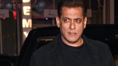 काला हिरण मामले में सलमान खान की बढ़ी मुश्किलें? दिल्ली हाईकोर्ट ने 4 हफ्ते में मांगा जवाब काला हिरण मामले में सलमान खान की बढ़ी मुश्किलें? दिल्ली हाईकोर्ट ने 4 हफ्ते में मांगा जवाब