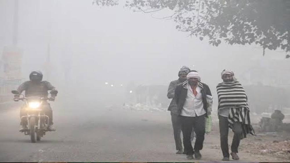 यूपी में गुलाबी ठंड ने दी दस्तक, रात का पारा 16.8 डिग्री पहुंचा; दीपावली तक बढ़ेगी सर्दी यूपी में गुलाबी ठंड ने दी दस्तक, रात का पारा 16.8 डिग्री पहुंचा; दीपावली तक बढ़ेगी सर्दी