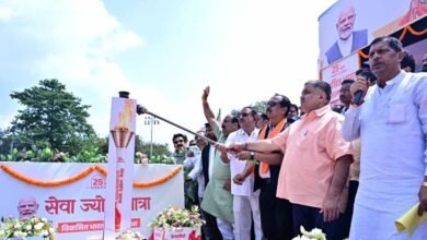 विकसित भारत के संकल्प से जगमगाया जशपुर, पर्यटन मंत्री राजेश अग्रवाल के नेतृत्व में निकली ‘सेवा ज्योति यात्रा’ विकसित भारत के संकल्प से जगमगाया जशपुर, पर्यटन मंत्री राजेश अग्रवाल के नेतृत्व में निकली ‘सेवा ज्योति यात्रा’