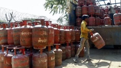 LPG सिलेंडर पर HPCL को ₹245 का नुकसान, नवंबर में बढ़कर ₹327 तक पहुंचने का अनुमान
