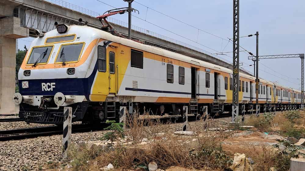 सीधी में ट्रेन सेवा की उम्मीद बढ़ी, रीवा से रामपुर नैकिन तक MEMU चलाने का प्रस्ताव सीधी में ट्रेन सेवा की उम्मीद बढ़ी, रीवा से रामपुर नैकिन तक MEMU चलाने का प्रस्ताव