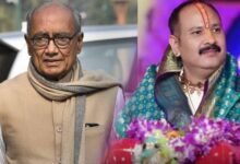पंडित प्रदीप मिश्रा की 350 करोड़ की FD पर दिग्विजय सिंह का तंज, आर्थिक स्थिति पर उठाए सवाल