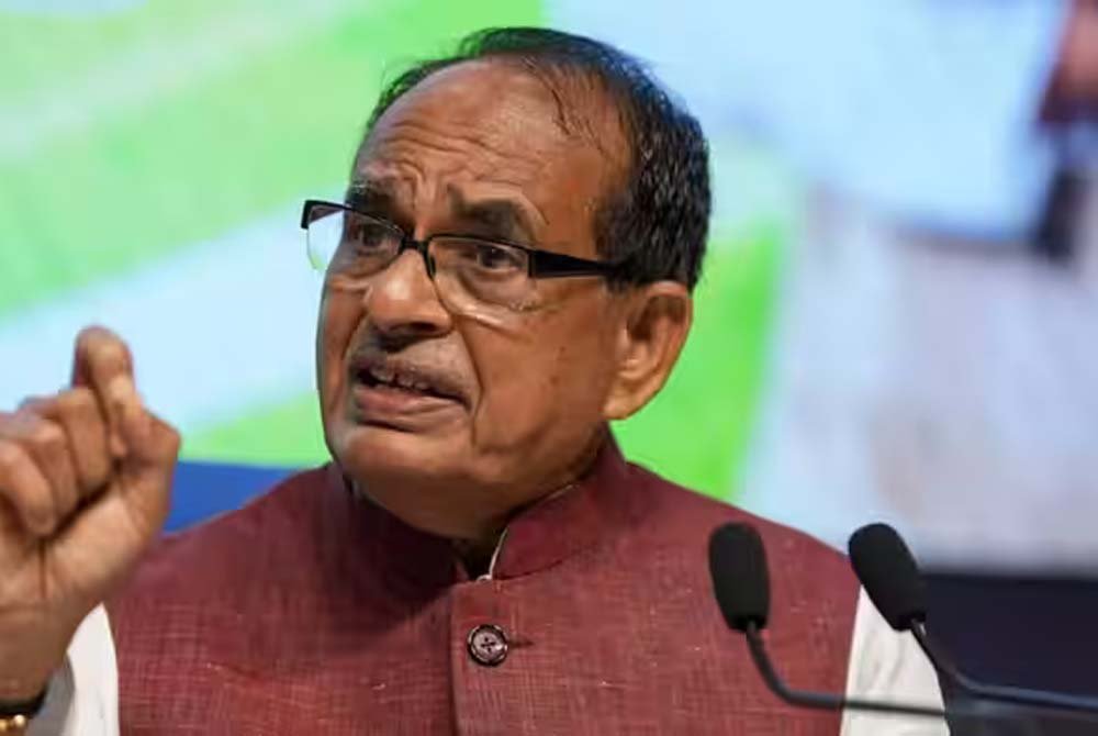 चुनाव आयोग विवाद पर शिवराज का कांग्रेस पर हमला, बोले- हारने पर ECI को बदनाम करना पुरानी आदत चुनाव आयोग विवाद पर शिवराज का कांग्रेस पर हमला, बोले- हारने पर ECI को बदनाम करना पुरानी आदत