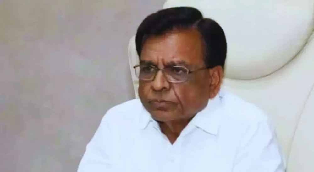 MP में डिप्टी CM जगदीश देवड़ा के OSD दीपम रायचुरा पद से हटाए गए, शराब ठेकों के बदले रिश्वत के आरोप MP में डिप्टी CM जगदीश देवड़ा के OSD दीपम रायचुरा पद से हटाए गए, शराब ठेकों के बदले रिश्वत के आरोप