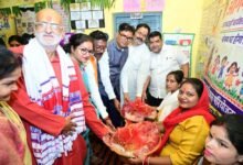 आंगनबाड़ी कार्यकर्ताओं, सहायिकाओं और मितानिनों का किया सम्मान, गर्भवती महिलाओं की हुई गोदभराई
