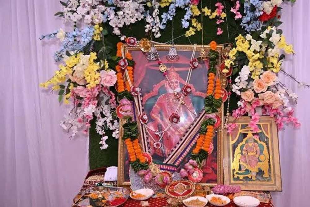 आज सर्वजन प्रांतीय अग्रवाल महासभा द्वारा भगवान अग्रसेन जी की महाआरती एवं अनेक प्रतियोगिताएं आयोजित आज सर्वजन प्रांतीय अग्रवाल महासभा द्वारा भगवान अग्रसेन जी की महाआरती एवं अनेक प्रतियोगिताएं आयोजित
