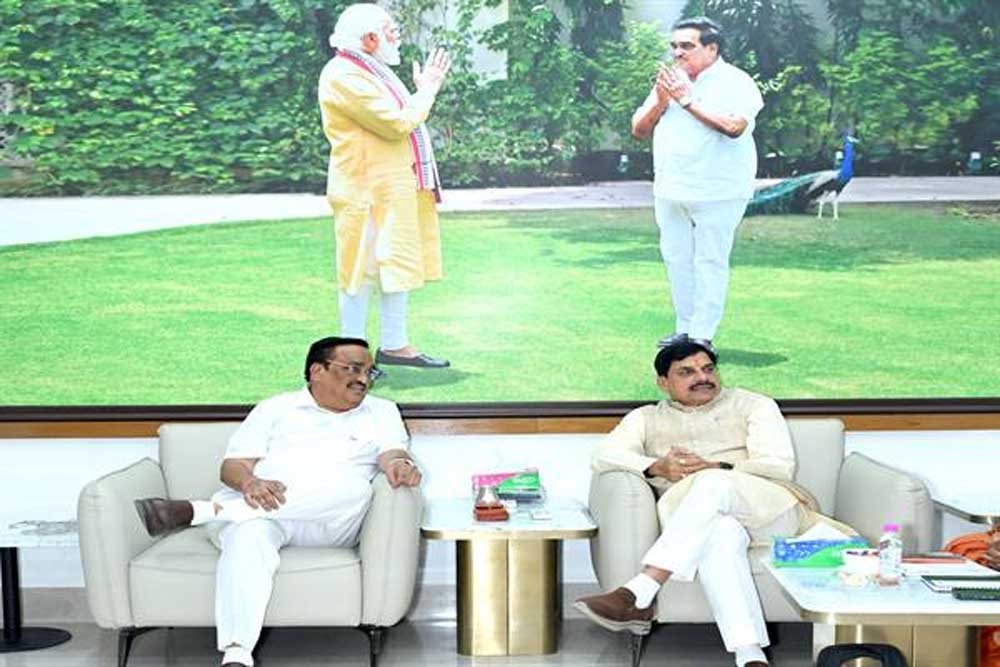 मुख्यमंत्री डॉ. यादव ने केंद्रीय जल शक्ति मंत्री पाटिल से की भेंट मुख्यमंत्री डॉ. यादव ने केंद्रीय जल शक्ति मंत्री पाटिल से की भेंट