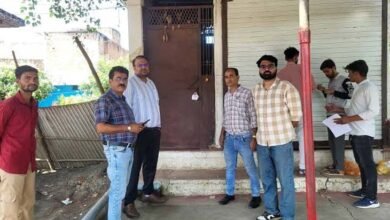 हेल्थ टीम का औचक निरीक्षण, तीन क्लिनिक और पैथोलॉजी संचालकों को नोटिस जारी हेल्थ टीम का औचक निरीक्षण, तीन क्लिनिक और पैथोलॉजी संचालकों को नोटिस जारी