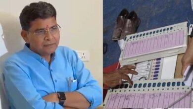 बैलेट पेपर की मांग पर मंत्री टंकराम का तंज, बोले- EVM से कांग्रेस ने भी बनाई सरकार बैलेट पेपर की मांग पर मंत्री टंकराम का तंज, बोले- EVM से कांग्रेस ने भी बनाई सरकार