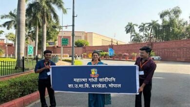 महात्मा गांधी सान्दीपनि विद्यालय के विद्यार्थियों ने किया संसद भवन का भ्रमण महात्मा गांधी सान्दीपनि विद्यालय के विद्यार्थियों ने किया संसद भवन का भ्रमण