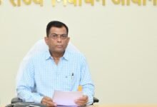 नगर पालिका एव त्रिस्तरीय पंचायत के आगामी आम,उप निर्वाचन माह दिसम्बर 2026 की तैयारियों को लेकर निर्वाचन आयुक्त ने संबंधित विभागों की ली समीक्षा बैठक