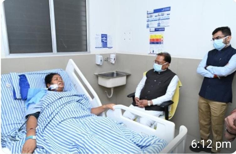 मुख्यमंत्री विष्णुदेव साय ने विधायक श्रीमती रायमुनी भगत का जाना कुशलक्षेम : शीघ्र स्वास्थ्य लाभ की कामना की मुख्यमंत्री विष्णुदेव साय ने विधायक श्रीमती रायमुनी भगत का जाना कुशलक्षेम : शीघ्र स्वास्थ्य लाभ की कामना की