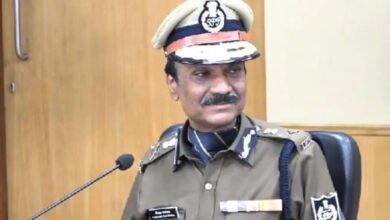 DGP कैलाश मकवाना की रिटायरमेंट डेट पर विवाद, गृह विभाग ने कहा- बदलाव संभव नहीं DGP कैलाश मकवाना की रिटायरमेंट डेट पर विवाद, गृह विभाग ने कहा- बदलाव संभव नहीं