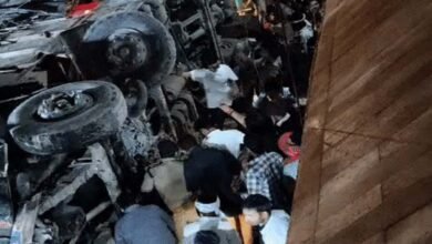 ग्वालियर हादसा: ‘मेरे बेटे को पुलिस ने मार डाला’, गौरव की मां का फूटा गुस्सा ग्वालियर हादसा: ‘मेरे बेटे को पुलिस ने मार डाला’, गौरव की मां का फूटा गुस्सा