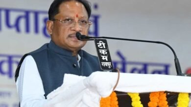 स्वास्थ्य सेवाओं का नया आयाम: सारंगढ़ की ‘अटल आरोग्य लैब’ बनी मरीजों का सहारा स्वास्थ्य सेवाओं का नया आयाम: सारंगढ़ की ‘अटल आरोग्य लैब’ बनी मरीजों का सहारा