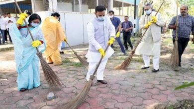 स्वच्छता को अपनी आदत बनाएं, स्वच्छ एवं स्वस्थ भारत के निर्माण में दें योगदान : उप मुख्यमंत्री शुक्ल स्वच्छता को अपनी आदत बनाएं, स्वच्छ एवं स्वस्थ भारत के निर्माण में दें योगदान : उप मुख्यमंत्री शुक्ल