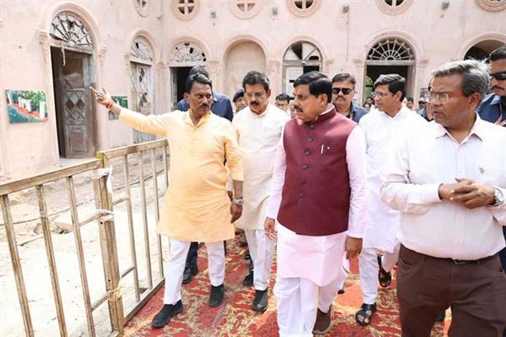 इंदौर में 150 करोड़ रूपये की लागत से बनेगा देवी अहिल्याबाई होल्कर स्मारक इंदौर में 150 करोड़ रूपये की लागत से बनेगा देवी अहिल्याबाई होल्कर स्मारक