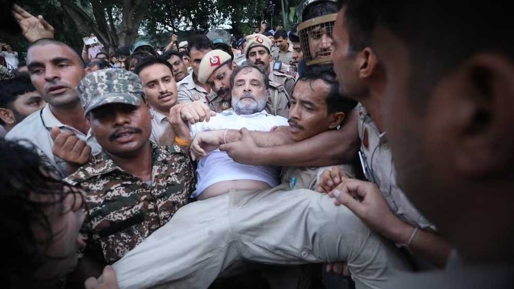 दिल्ली पुलिस का बड़ा एक्शन: कांग्रेस, AAP और AISA से जुड़े 57 केस क्राइम ब्रांच को ट्रांसफर दिल्ली पुलिस का बड़ा एक्शन: कांग्रेस, AAP और AISA से जुड़े 57 केस क्राइम ब्रांच को ट्रांसफर
