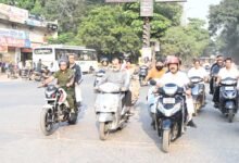 उप मुख्यमंत्री  अरुण साव निकले स्कूटी पर, शहर भ्रमण कर सफाई और निर्माण कार्यों का किया निरीक्षण