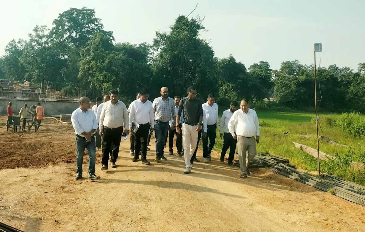 पीडब्ल्यूडी सचिव मुकेश कुमार बंसल बोले – बरसात के बाद निर्माण कार्यों को मिली रफ्तार, गुणवत्ता और समय-सीमा पर जोर