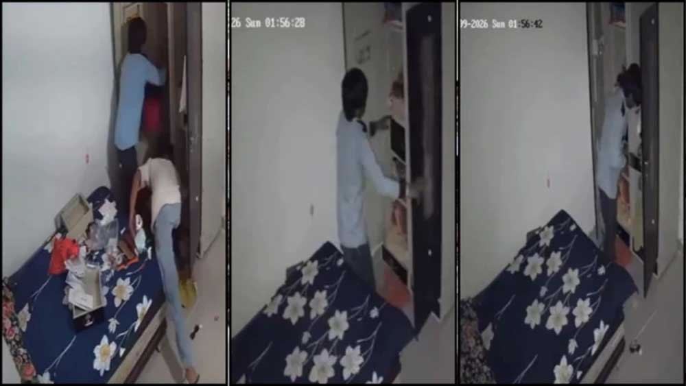 इंदौर डकैती कांड: चादर डालकर युवक से मारपीट, 6 लाख लूटे; 5 आरोपी गिरफ्तार इंदौर डकैती कांड: चादर डालकर युवक से मारपीट, 6 लाख लूटे; 5 आरोपी गिरफ्तार