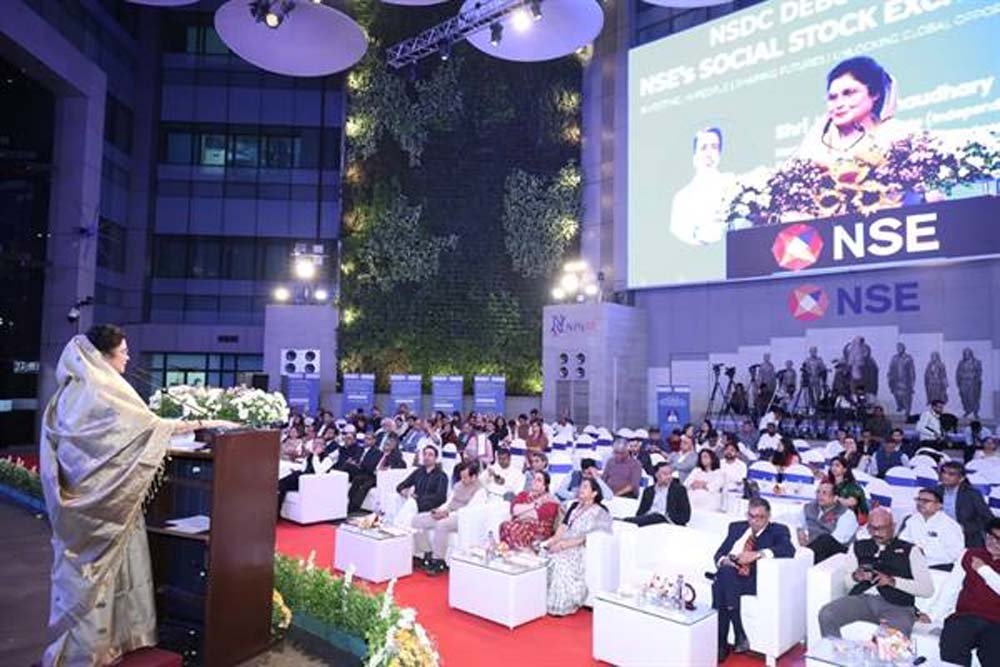 सोशल इम्पैक्ट बॉण्ड लागू करने वाला देश का पहला राज्य बना मध्यप्रदेश : राज्यमंत्री (स्वतंत्र प्रभार) गौर सोशल इम्पैक्ट बॉण्ड लागू करने वाला देश का पहला राज्य बना मध्यप्रदेश : राज्यमंत्री (स्वतंत्र प्रभार) गौर