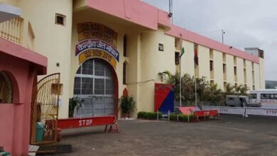MP की जेलों में खाद्यान्न खरीदी के नियम बदलेंगे, ओवर बिलिंग और गुणवत्ता की शिकायतों के बाद नई टेंडर पॉलिसी MP की जेलों में खाद्यान्न खरीदी के नियम बदलेंगे, ओवर बिलिंग और गुणवत्ता की शिकायतों के बाद नई टेंडर पॉलिसी