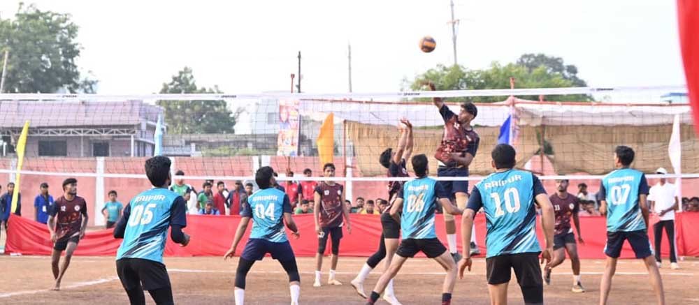 खेल अनुशासन और एकाग्रता का प्रतीक हैं- मंत्री टंक राम वर्मा खेल अनुशासन और एकाग्रता का प्रतीक हैं- मंत्री टंक राम वर्मा