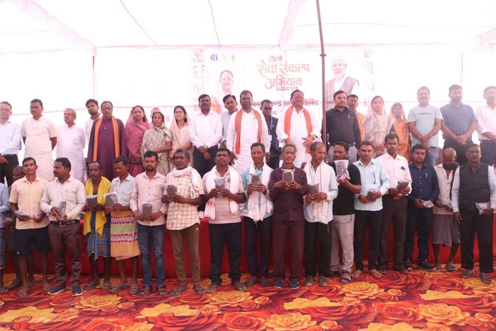 फसल विविधीकरण, किसान पंजीयन और स्वास्थ्य के प्रति जागरूक हुए ग्रामीण फसल विविधीकरण, किसान पंजीयन और स्वास्थ्य के प्रति जागरूक हुए ग्रामीण