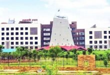 शेरपार-मानपुर-कोहका सड़क के अधूरे और गुणवत्ताहीन निर्माण कार्यों तथा उखड़ी सड़क पर ठेकेदारों को नोटिस, पीडब्ल्यूडी ने 15 दिनों में मांगा जवाब