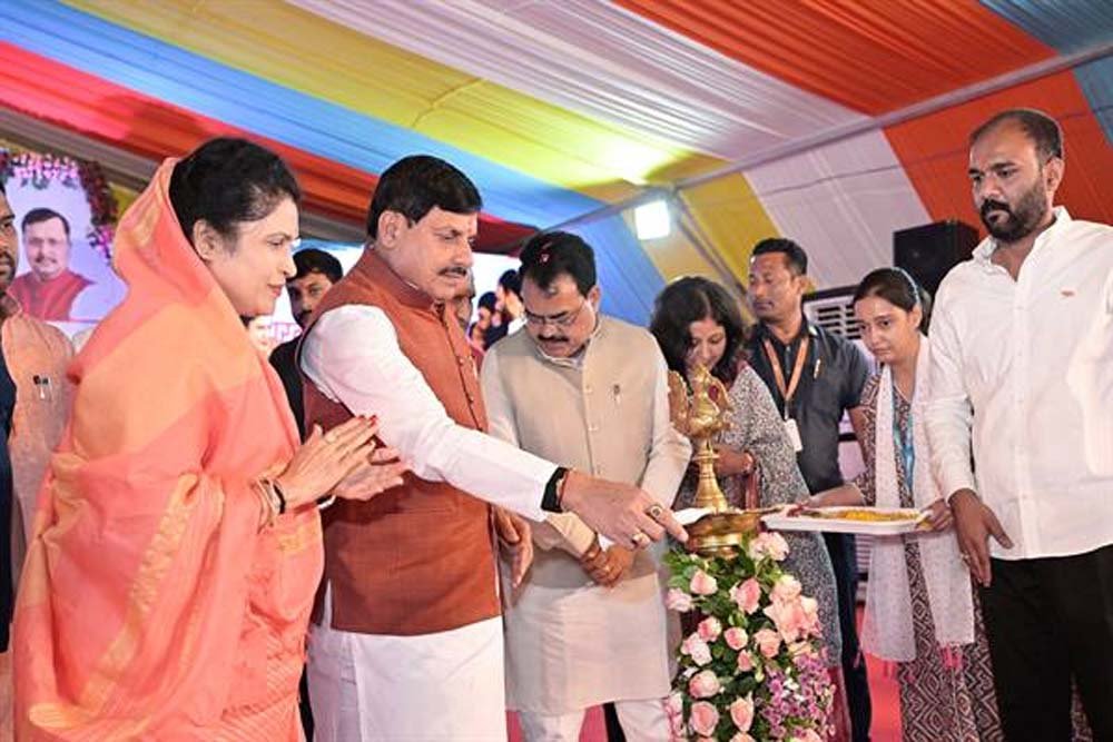 युवाओं के भरोसे भारत का लोकतंत्र सुरक्षित : मुख्यमंत्री डॉ. यादव युवाओं के भरोसे भारत का लोकतंत्र सुरक्षित : मुख्यमंत्री डॉ. यादव
