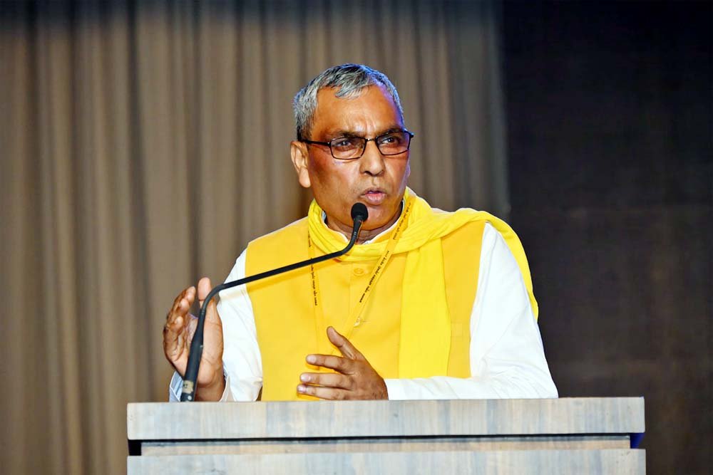 ‘2027 में सपा की बची-खुची इज्जत भी चली जाएगी’, कैबिनेट मंत्री ओपी राजभर का तंज ‘2027 में सपा की बची-खुची इज्जत भी चली जाएगी’, कैबिनेट मंत्री ओपी राजभर का तंज