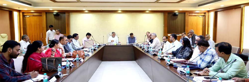 रिक्त शैक्षणिक पदों पर भर्ती शीघ्र पूरी करें, पीएम-उषा की राशि का समय-सीमा में करें उपयोग : उच्च शिक्षा मंत्री परमार रिक्त शैक्षणिक पदों पर भर्ती शीघ्र पूरी करें, पीएम-उषा की राशि का समय-सीमा में करें उपयोग : उच्च शिक्षा मंत्री परमार